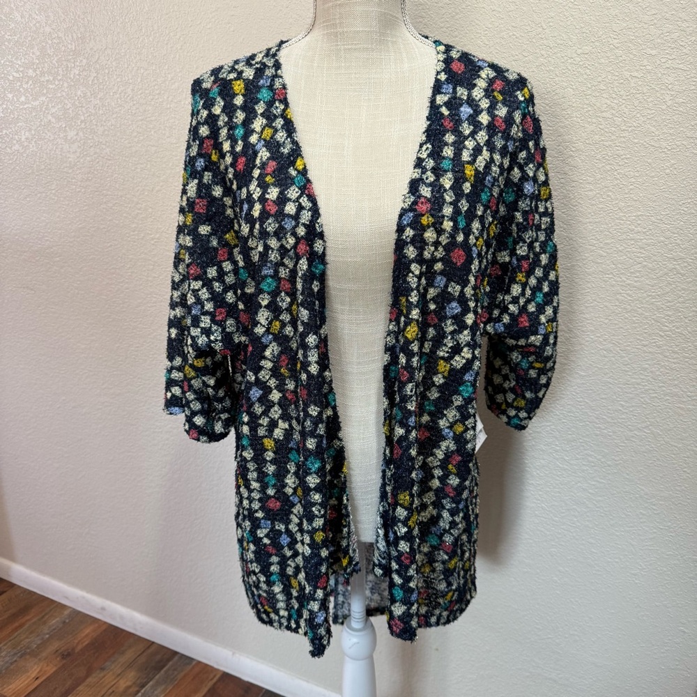 🩵 2/$20 LuLaRoe - Lindsay- Multicolor Patterned Cardigan - NWT - Size Small